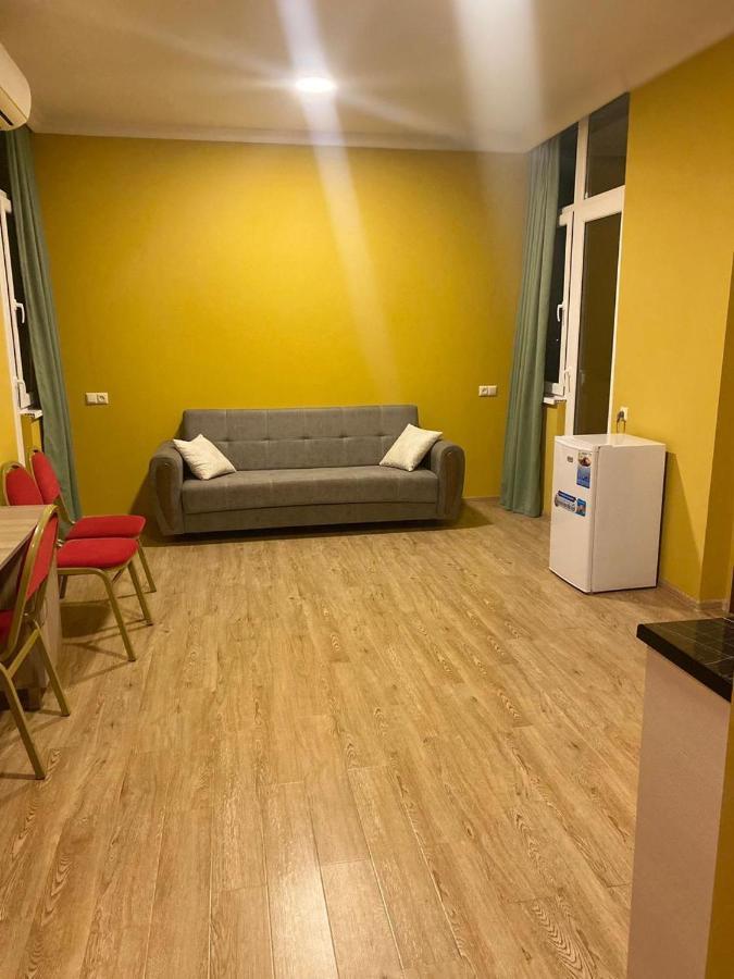 Mimino Lejlighedshotel Batumi Eksteriør billede