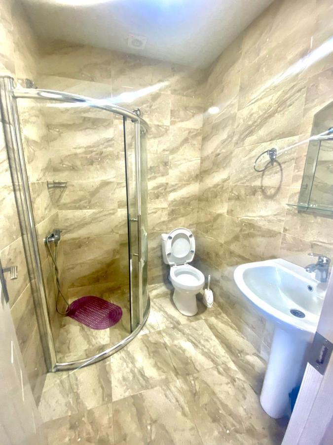 Mimino Lejlighedshotel Batumi Eksteriør billede