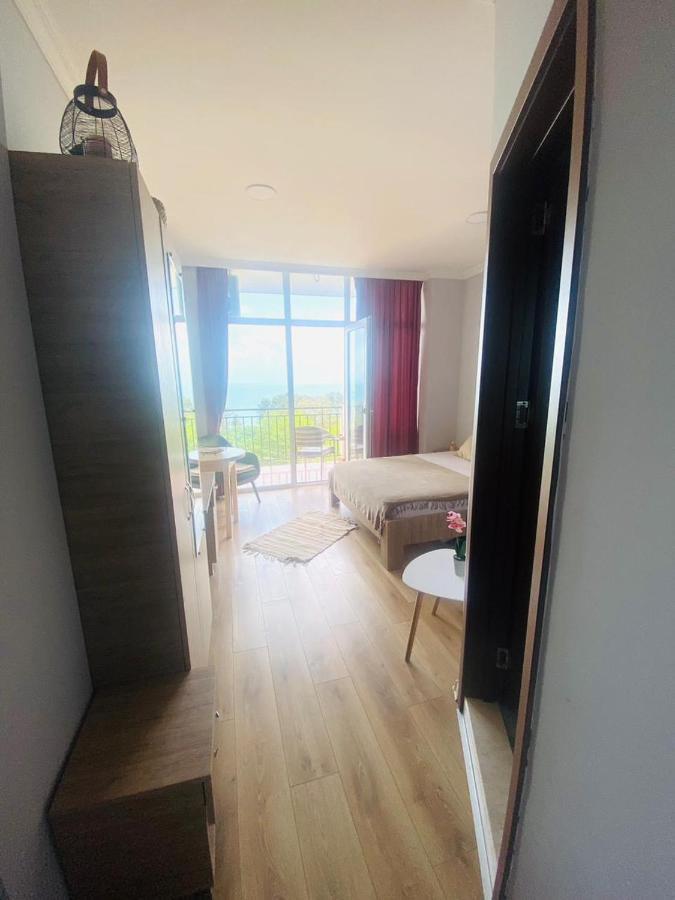 Mimino Lejlighedshotel Batumi Eksteriør billede